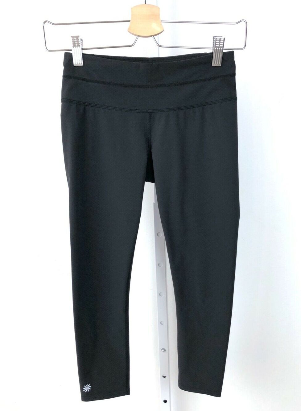 ATHLETA Dobby Sonar Capri Leggings XXS 2XS 667214 Cropped Tight Reflective Black